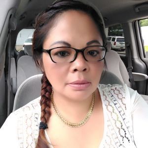 Meet your Posher, Connie